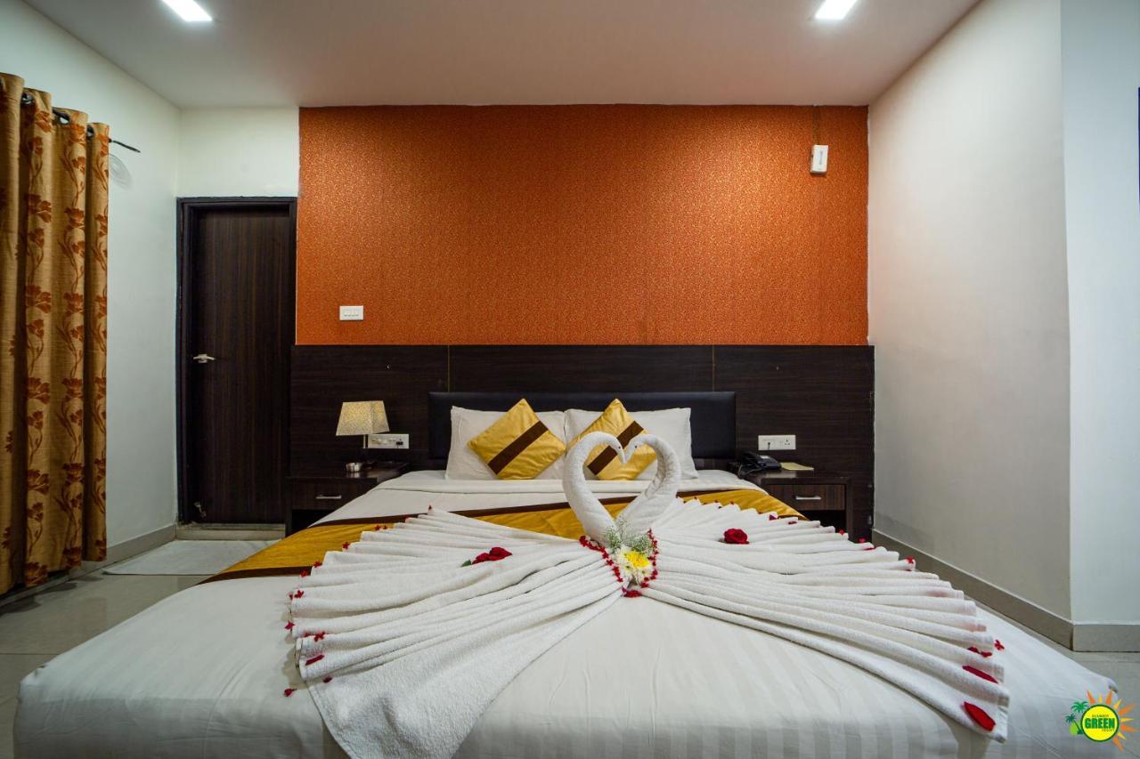 Summer Green Resort Hyderabad Esterno foto