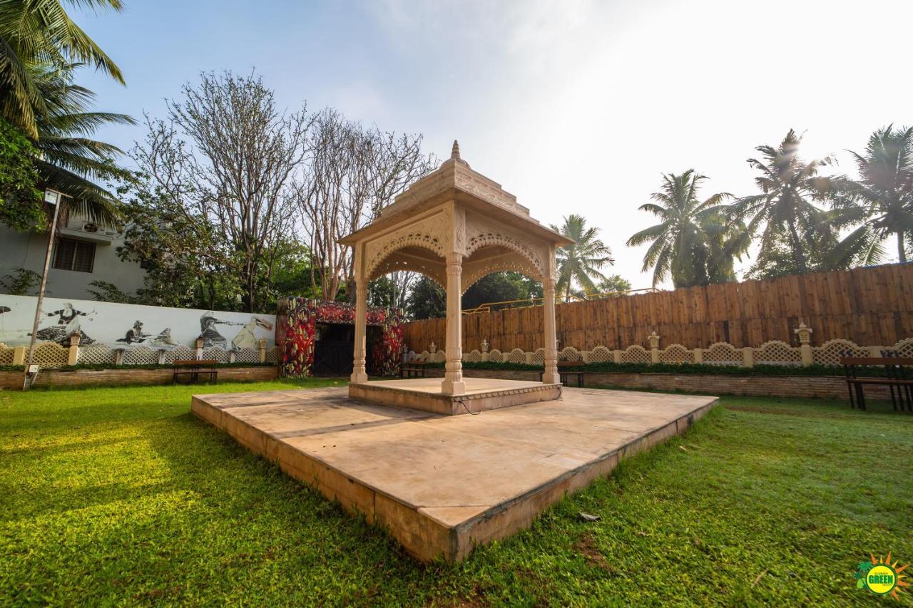 Summer Green Resort Hyderabad Esterno foto