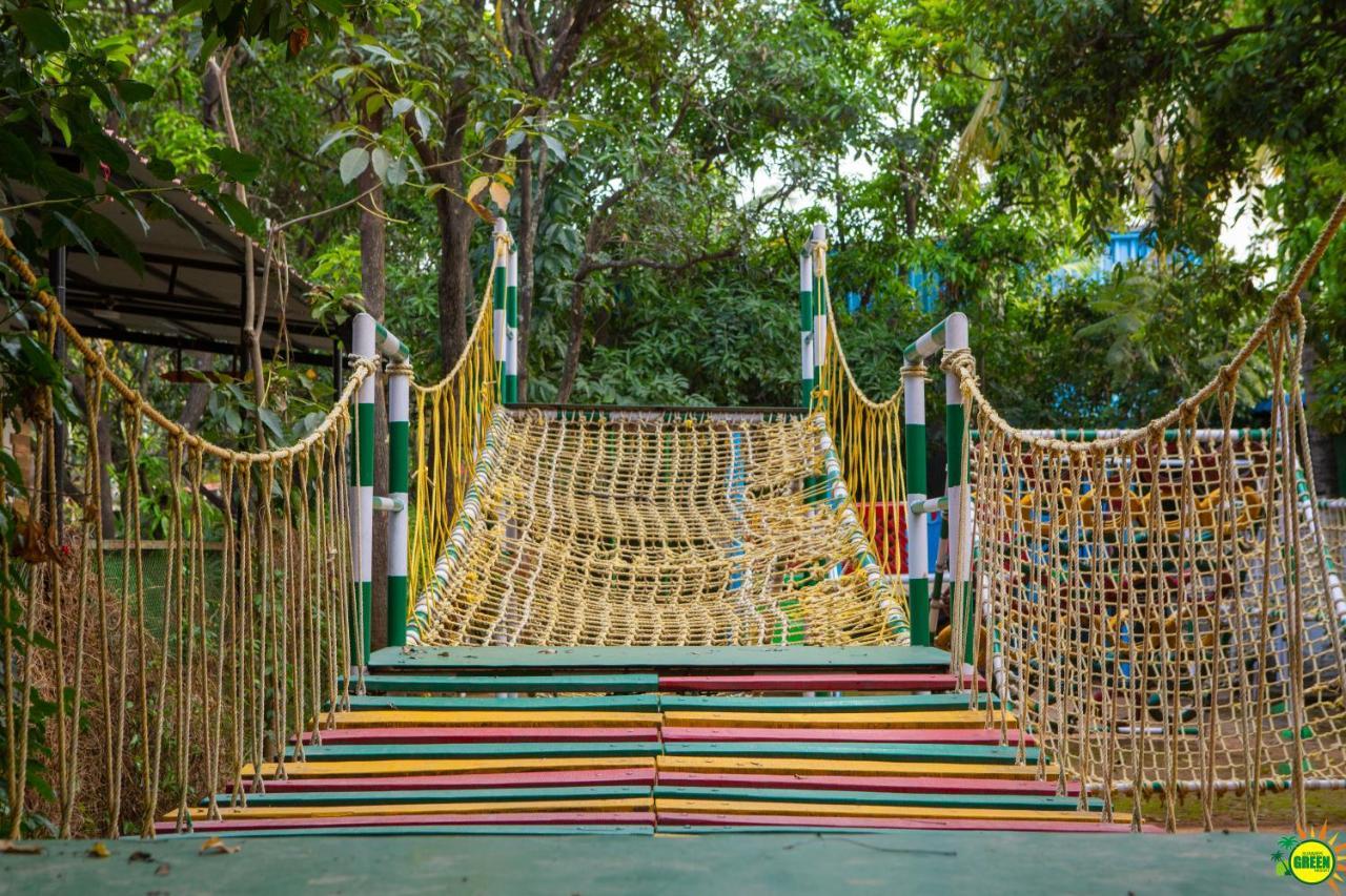 Summer Green Resort Hyderabad Esterno foto
